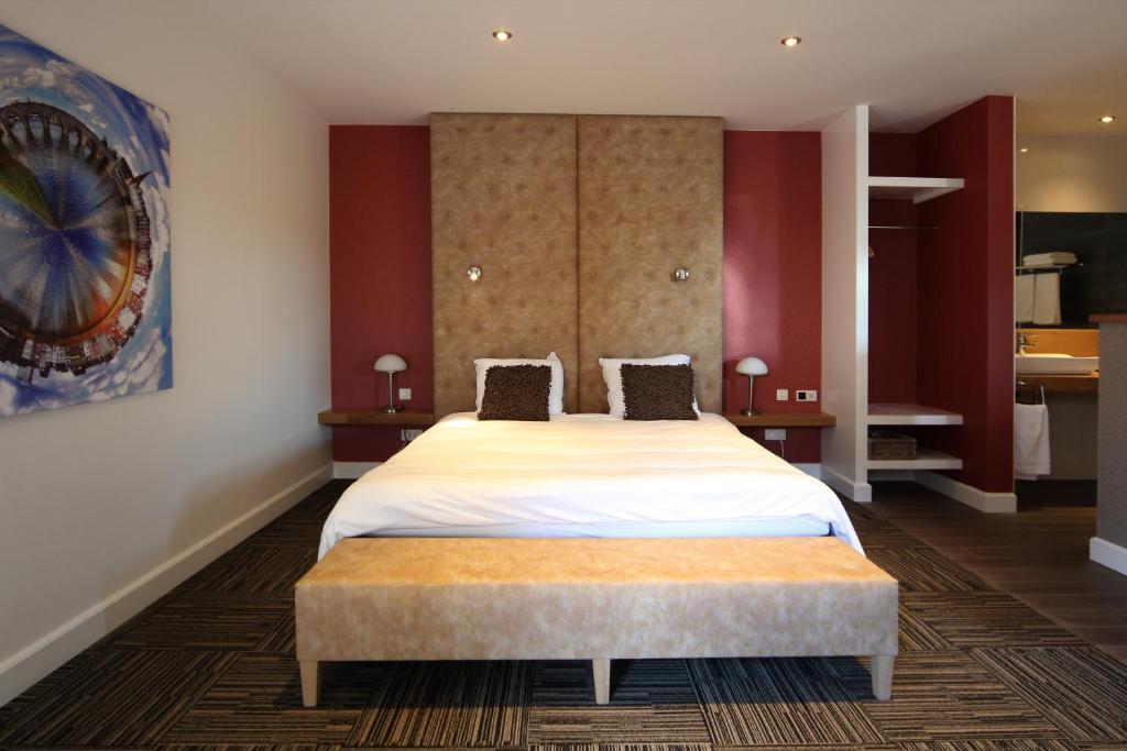 B&B 4 Seasons Riemst Rom bilde